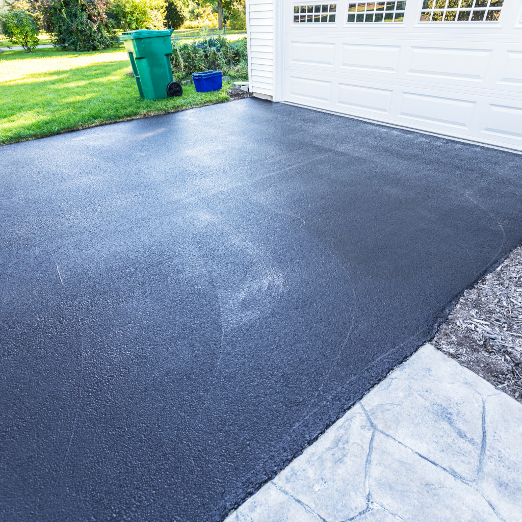 New Tarmac Drive by WCDby Willaston driveway company